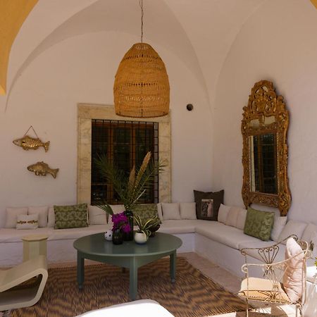 Lella Zohra, Studio Avec Piscine A Sidi Bou Said Exterior photo
